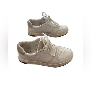 Madewell Court Sneakers in White Leather Pre loved size 6.5